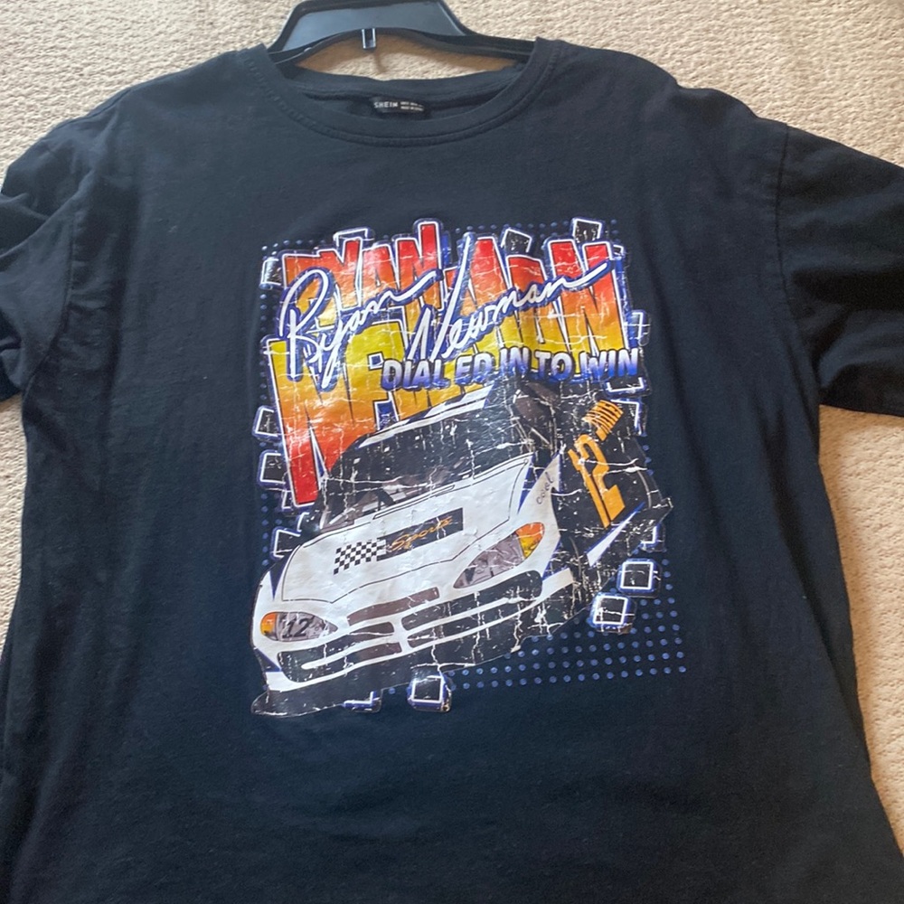 This is a small oversized T. It’s from SHEIN I wore it once.